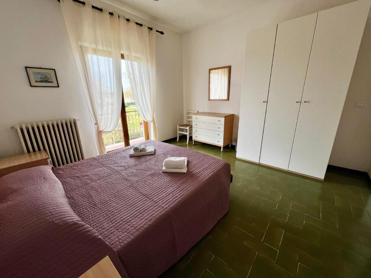Bed&Breakfast Villa Lorena Forte dei Marmi Exteriör bild